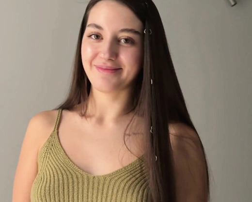 Смотреть порно: Целую ночь не было дома и вот пришла...