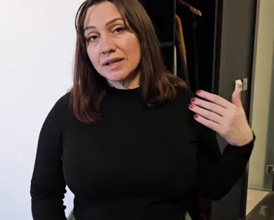 Смотреть порно: Путешествие со зрелой мачехой