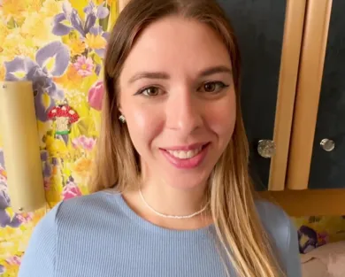 Смотреть порно: Угостил ее шоколадкой и членом