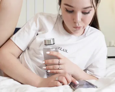 Смотреть порно: Русская милашка любит секс со своим парнем