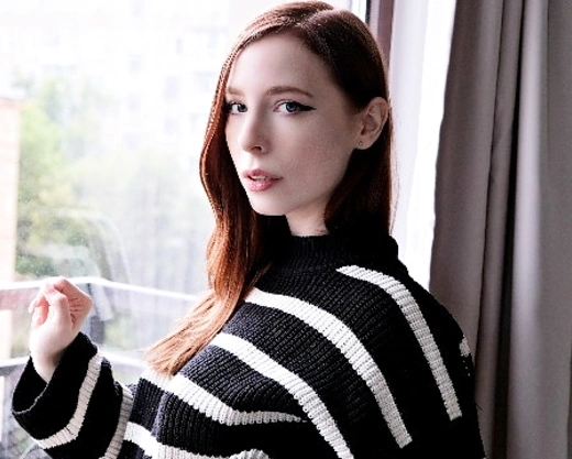 Смотреть порно: Утренний секс с красивой русской девушкой - это лучше чем кофе!