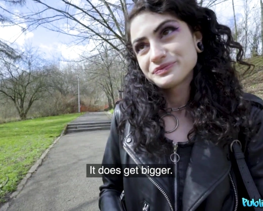 Смотреть порно: Развел за деньги на секс и трахнул в подьезде