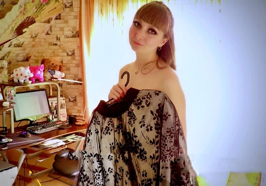 Смотреть порно: Русская сестра занимается сексом с братом с окончанием в киску