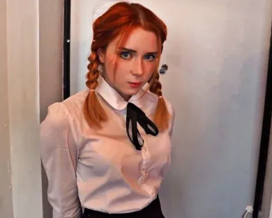 Смотреть порно: Евгений Александрович, не пожалел русскую студентку, а только трахнул