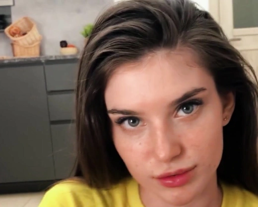 Смотреть порно: Не сдержался и трахнул девушку - русское домашнем порно онлайн!