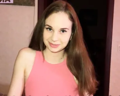 Смотреть порно: Сводный брат, ты просто должен кончить в меня