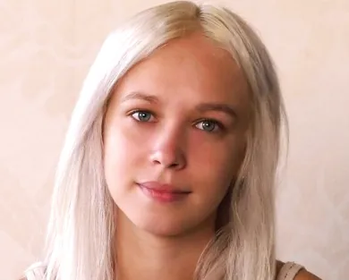 Смотреть порно: Блондинка из Краснодара проходит порно кастинг с Пьером Вудманом