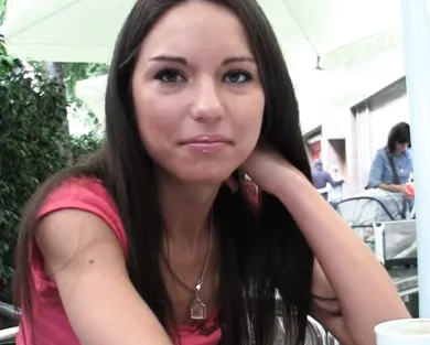 Смотреть порно: Скажи честно, ты любишь делать минеты?